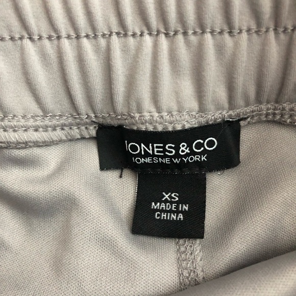 Jones & Co Gray Active Skirt Womens XS - Picture 8 of 10